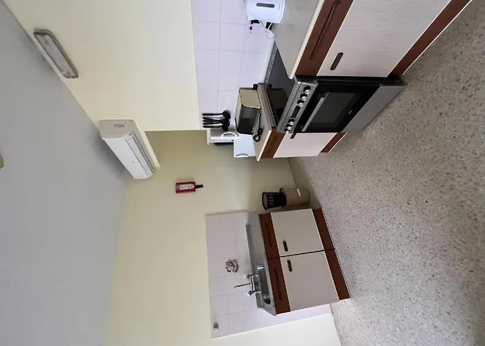 1 Bedrm Apt Seaview Balluta Bay