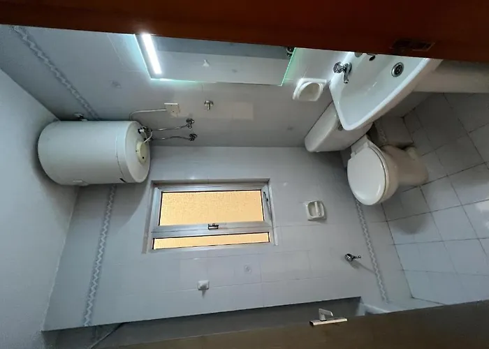 1 Bedrm Apt Seaview Balluta Bay